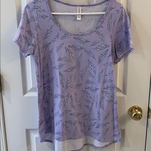 Lularoe t-shirt